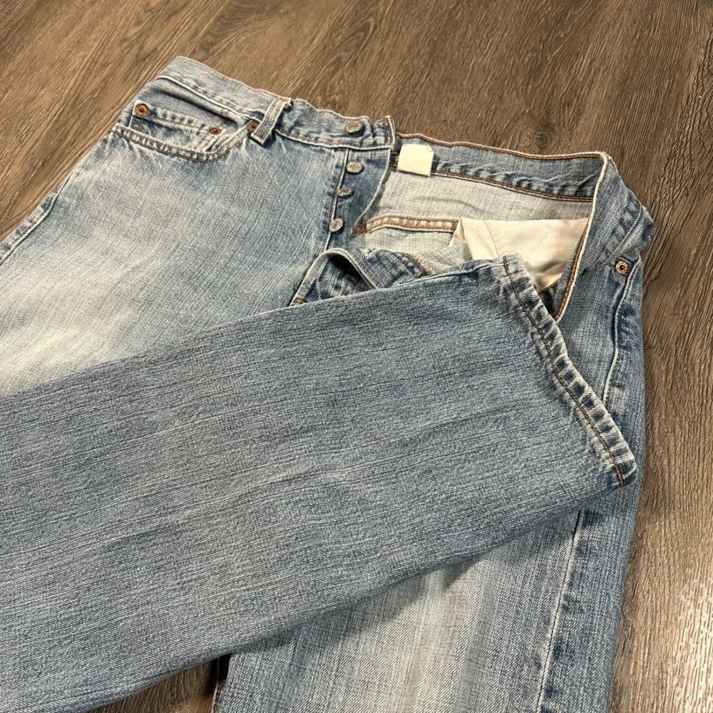 Vintage Levis 501 Original Fit Jeans 33x32 Fits 33X31 Light Wash Blue Button Fly